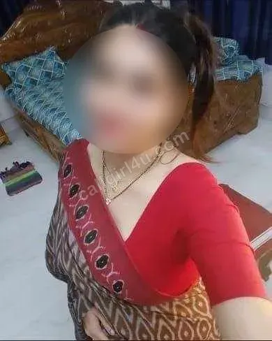 Pooja - Independent